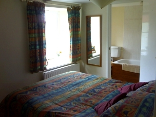  The Farmhouse Bedroom 3 - 4 Star Self Catering Accommodation