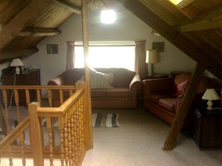 Granborough Lounge - 3 Star Self Catering Accommodation